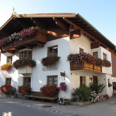 Апартаменты Schusterhof Инсбрук Номер фото